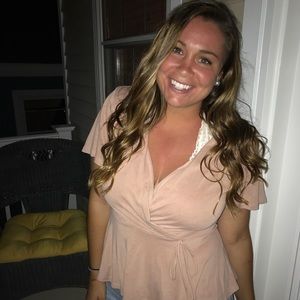 Meet your Posher, Dana